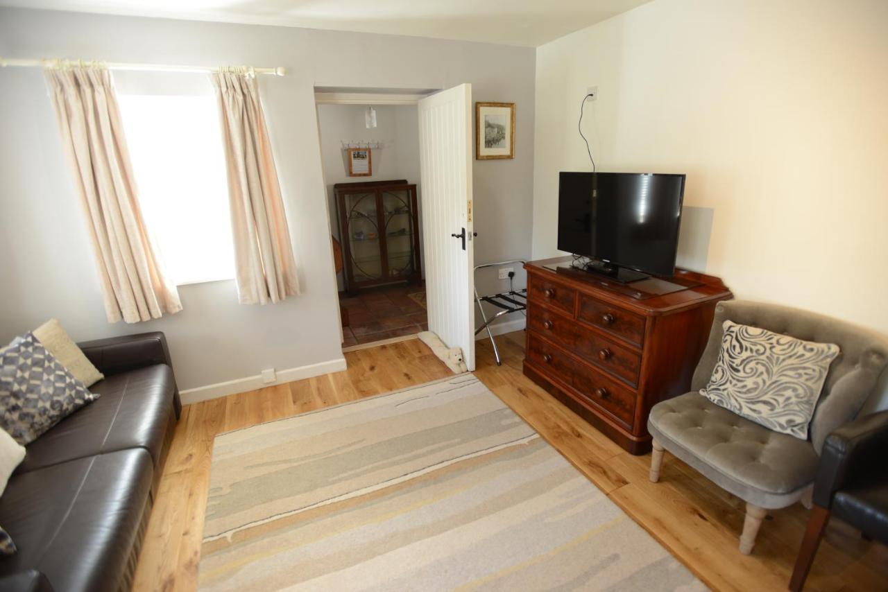 Rose Farm Bed and Breakfast Honiton Buitenkant foto